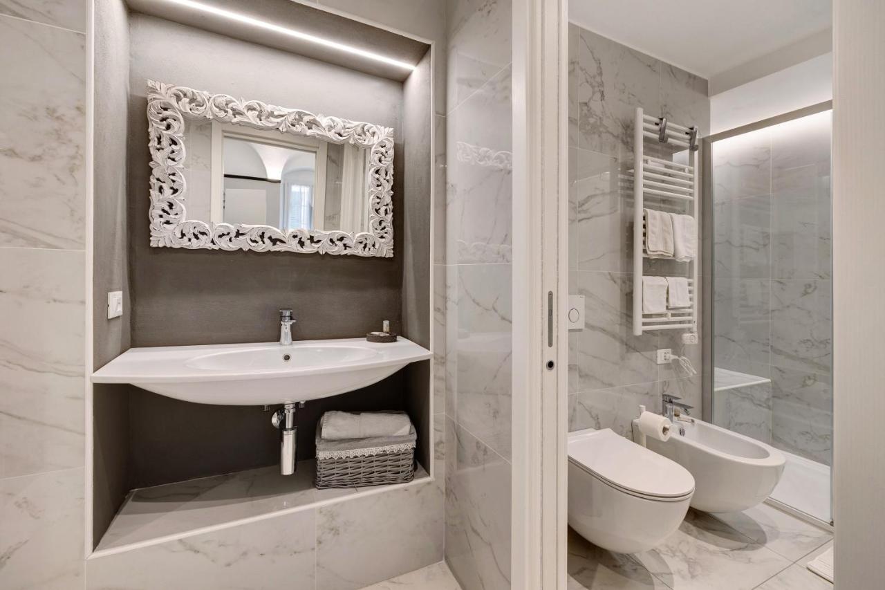 Suite Maribru Alassio Exteriör bild